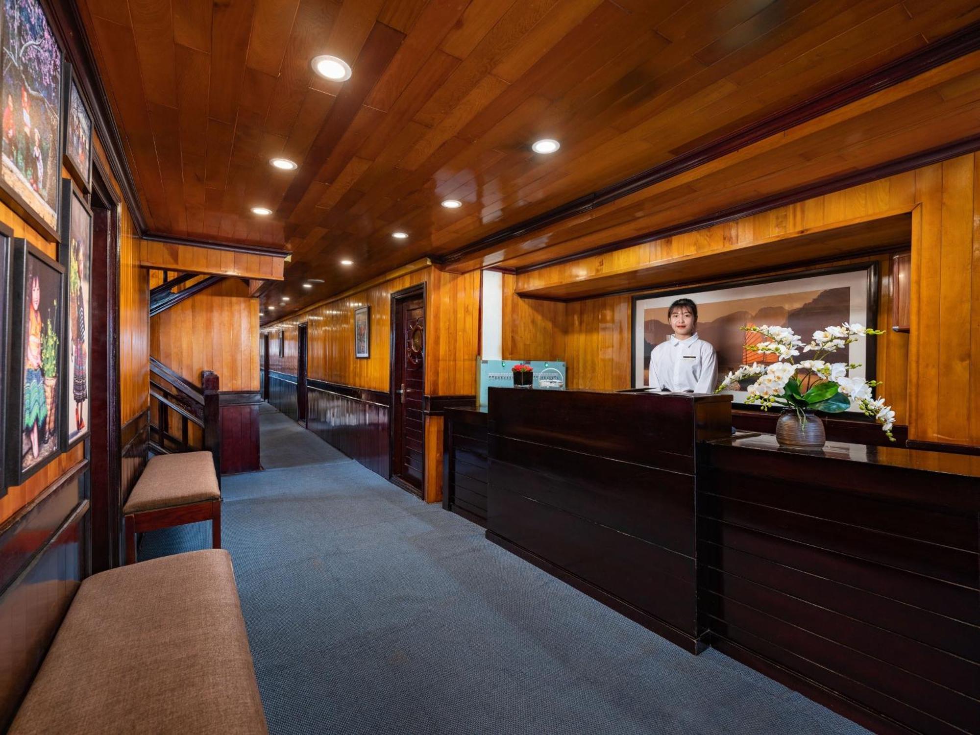 Hera Grand Luxury Cruise Ha Long Exterior foto