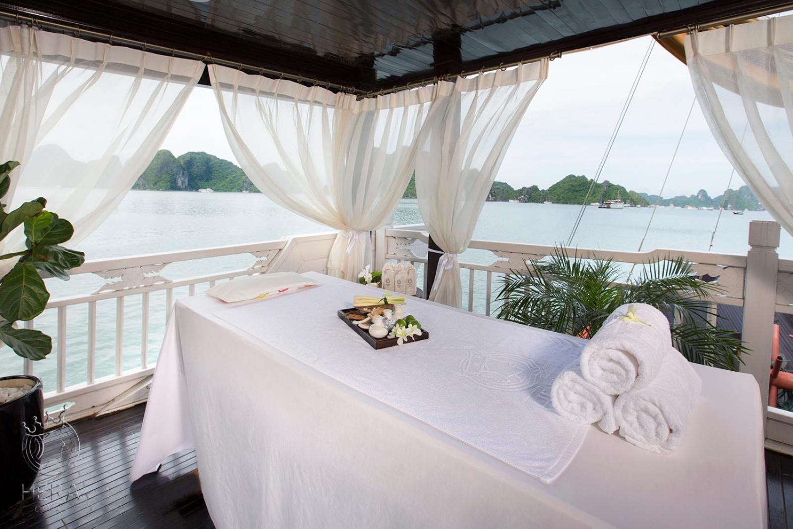 Hera Grand Luxury Cruise Ha Long Exterior foto